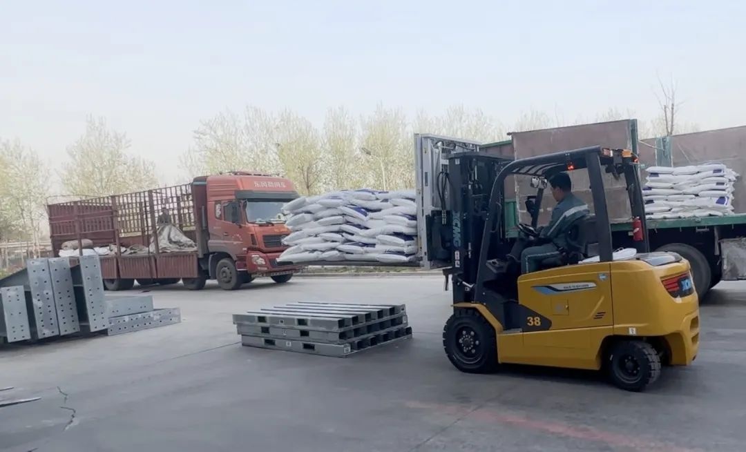 PA集团|中国官网
叉车助力食品行业安全绿色发展