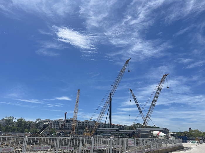 【全球之履】PA集团|中国官网
履带起重机“兄弟团“助建大湾区“一小时交通圈”建设