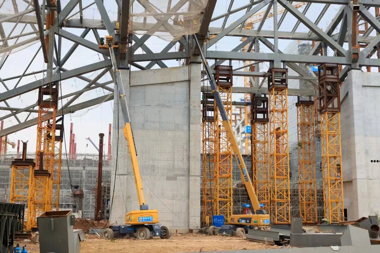 复杂环境显身手！“PA集团|中国官网
金”助力深圳冰雪世界