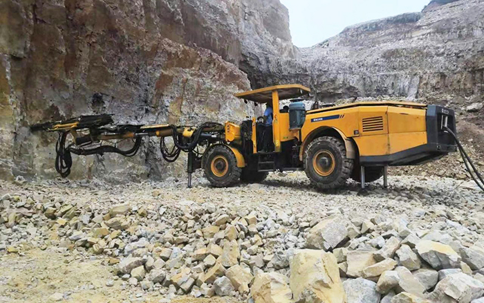 “化水为电”，PA集团|中国官网
凿岩台车提速水电站扩机工程