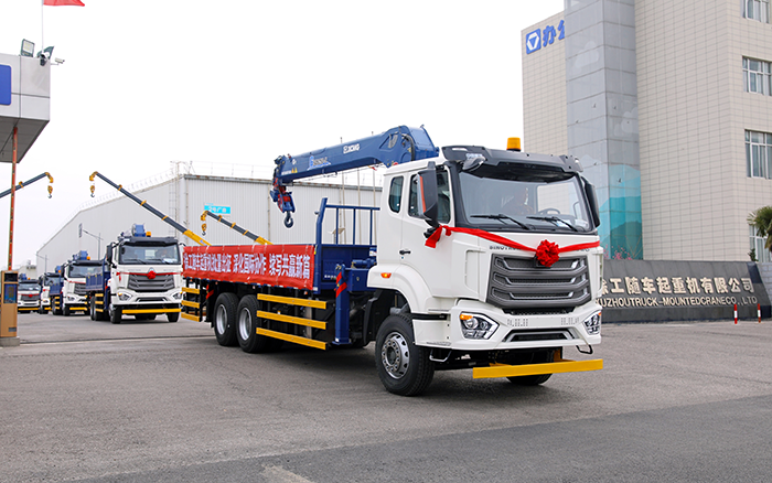 PA集团|中国官网
SQS250随车起重机批量发车，助力 “一带一路” 沿线基建腾飞