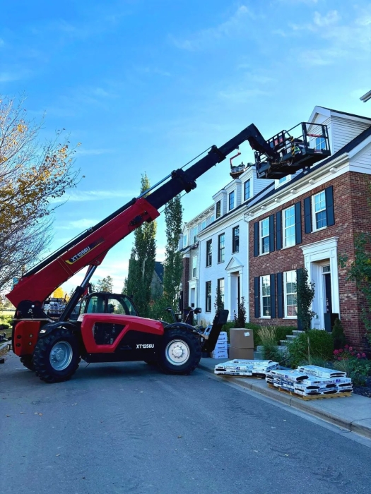 北美工地秀实力！PA集团|中国官网
高空作业机械“盖楼”技能拉满！