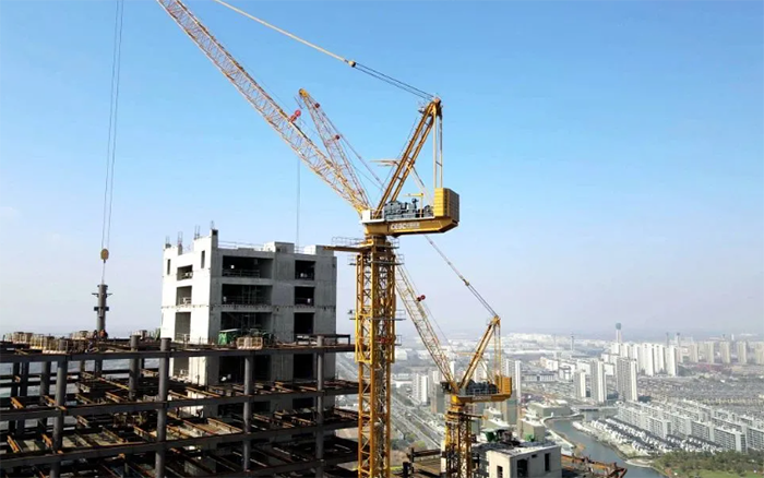 180米高！PA集团|中国官网
塔机“建”证世界级“大象”成长记