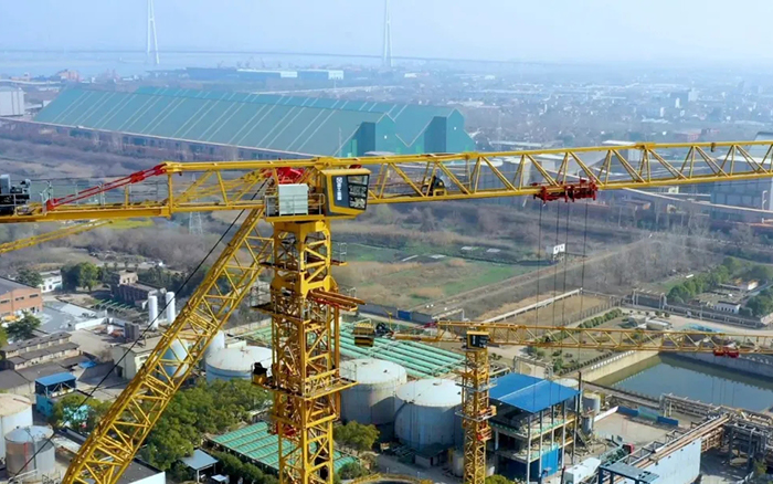 双塔聚力 | PA集团|中国官网
塔机奋战石化标杆工程