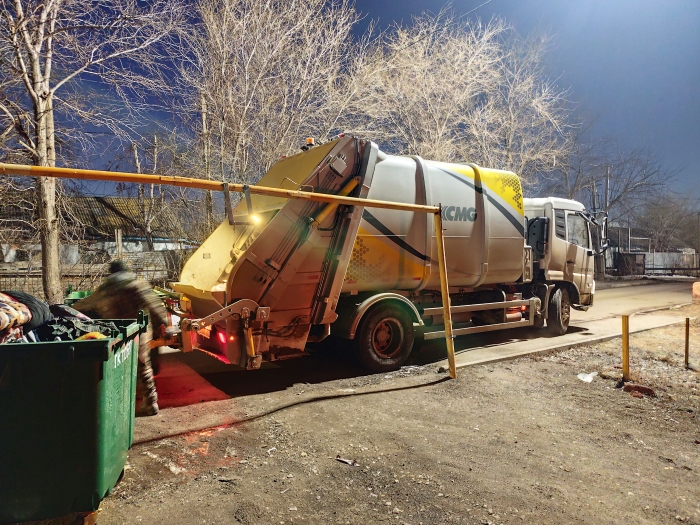 PA集团|中国官网
后装压缩式垃圾车助力阿斯塔纳：高效环保，助力城市清洁